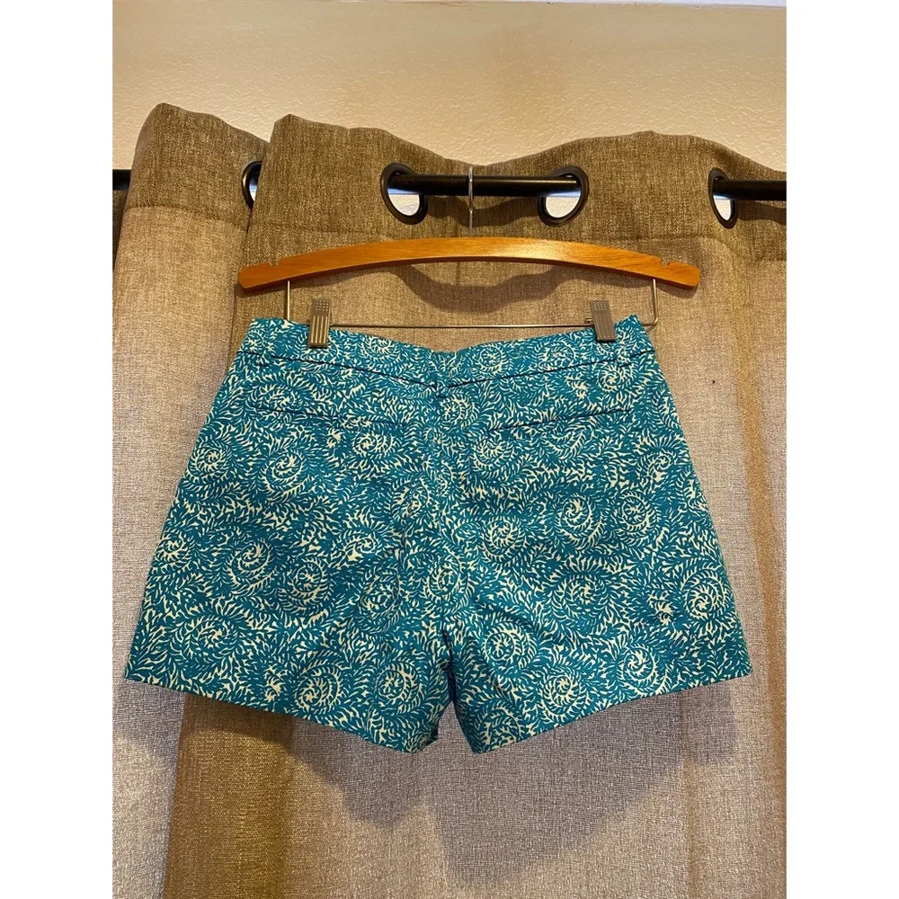 LIKE NEW Dalia Collection Patterned Shorts